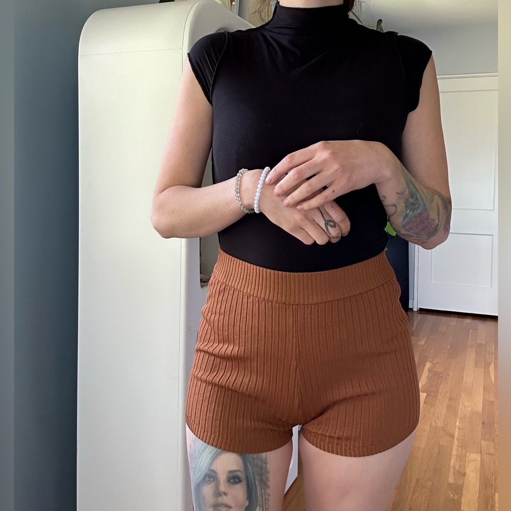 Superdown high waisted cozy shorts size small